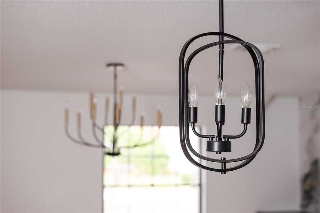 For Sale: $499,995 (3 beds, 2 baths, 1908 Square Feet)