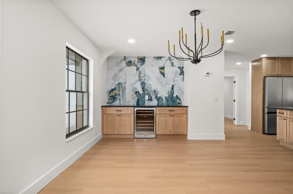 For Sale: $499,995 (3 beds, 2 baths, 1908 Square Feet)