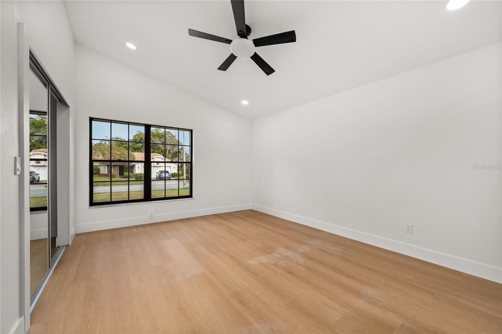 For Sale: $499,995 (3 beds, 2 baths, 1908 Square Feet)