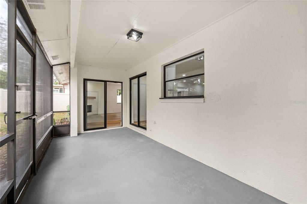 For Sale: $499,995 (3 beds, 2 baths, 1908 Square Feet)