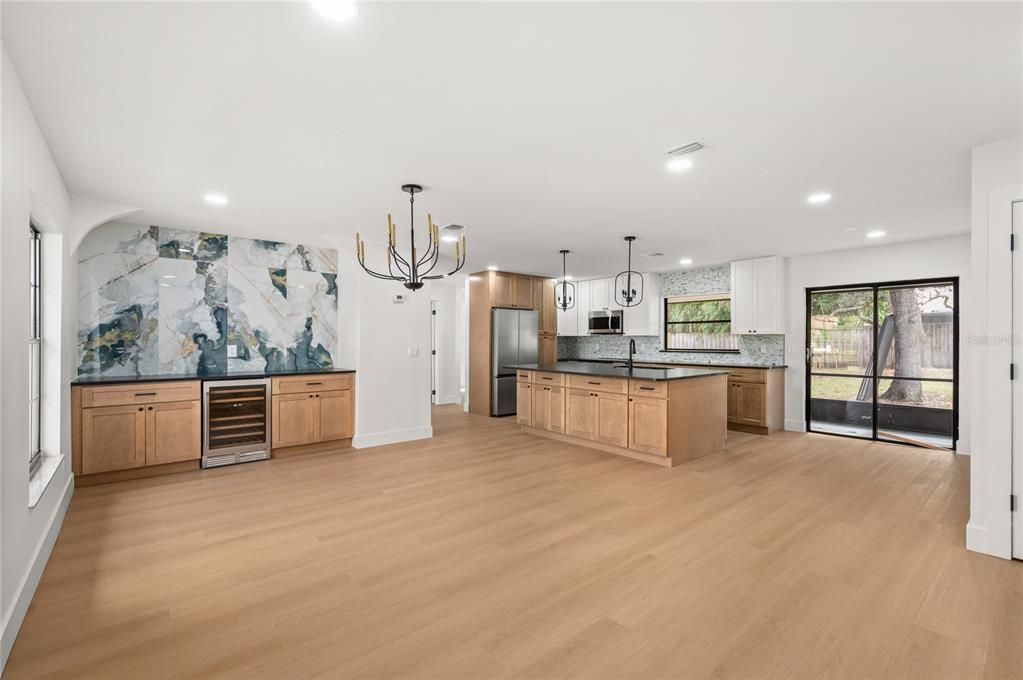 For Sale: $499,995 (3 beds, 2 baths, 1908 Square Feet)