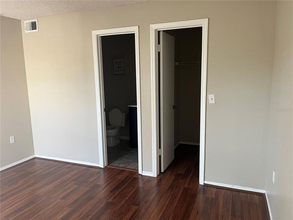 For Rent: $1,700 (2 beds, 2 baths, 995 Square Feet)