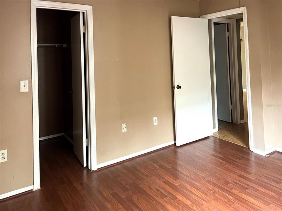 For Rent: $1,700 (2 beds, 2 baths, 995 Square Feet)