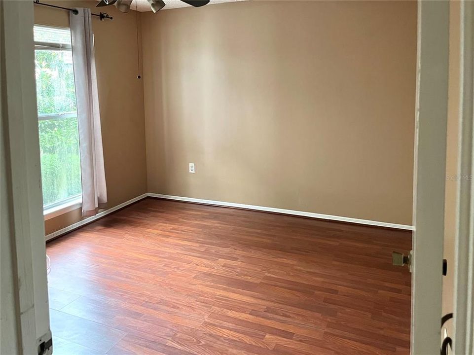 For Rent: $1,700 (2 beds, 2 baths, 995 Square Feet)