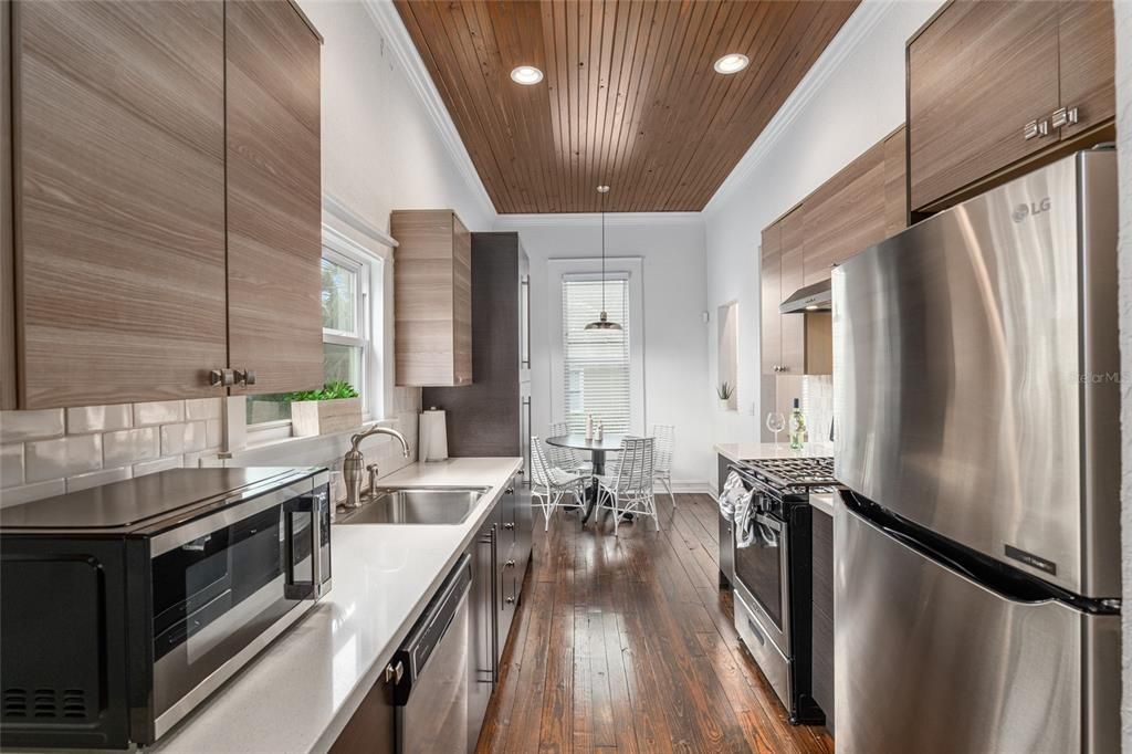 For Sale: $599,000 (4 beds, 3 baths, 3120 Square Feet)