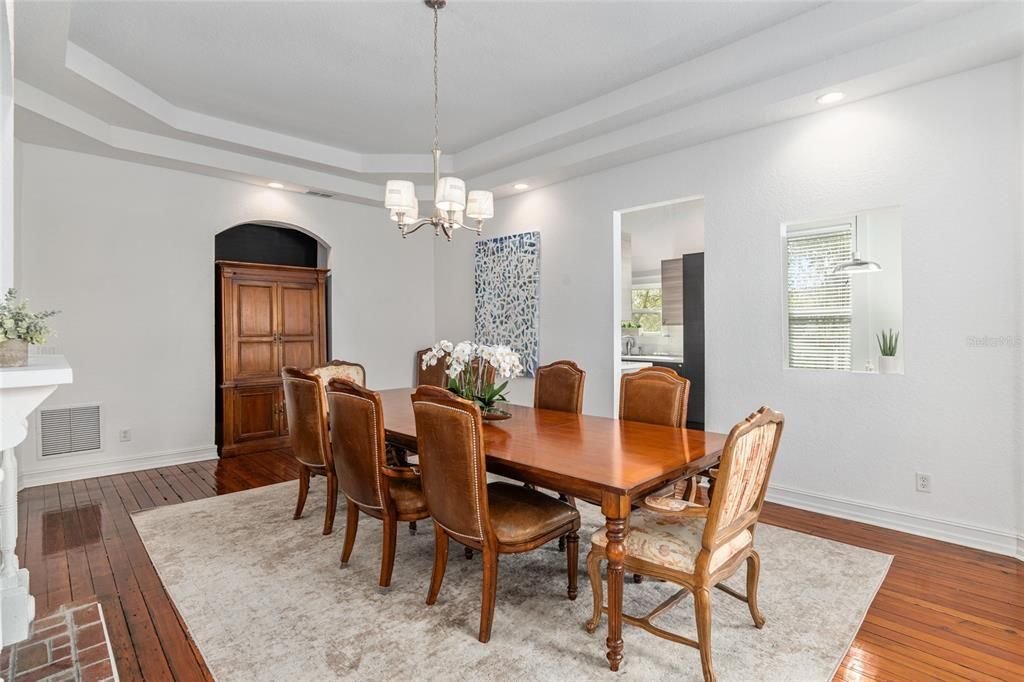 For Sale: $599,000 (4 beds, 3 baths, 3120 Square Feet)