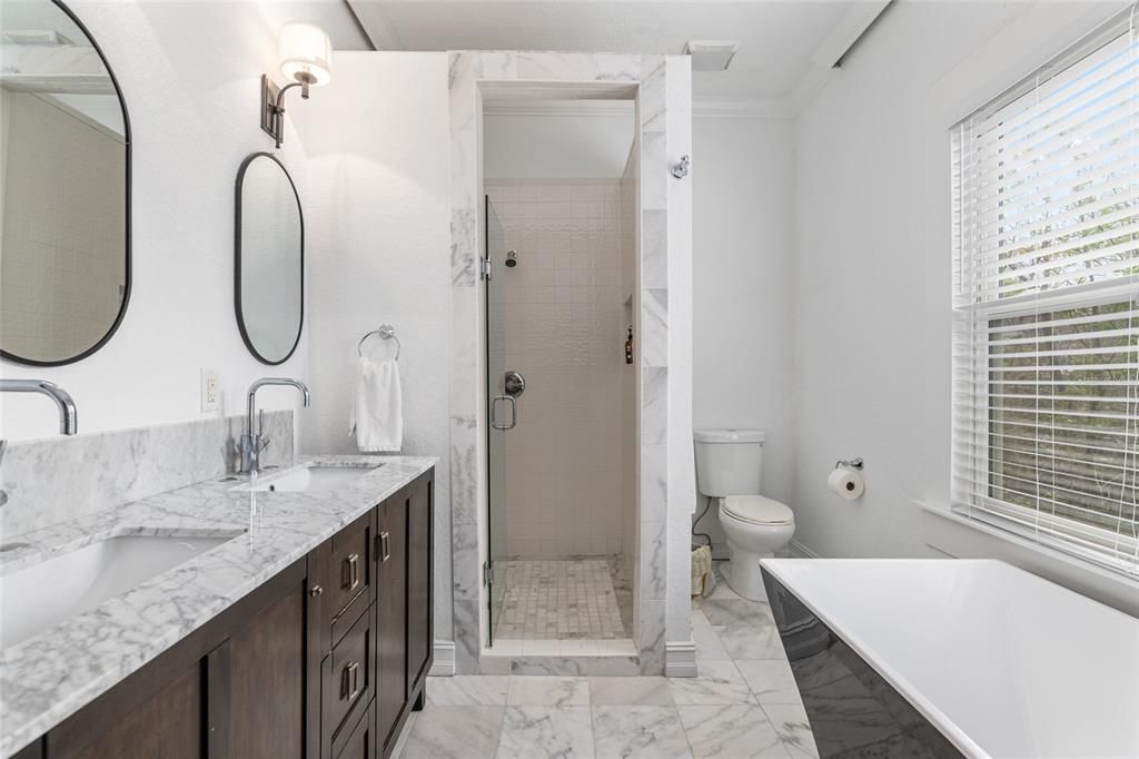 For Sale: $599,000 (4 beds, 3 baths, 3120 Square Feet)