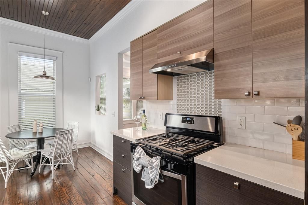 For Sale: $599,000 (4 beds, 3 baths, 3120 Square Feet)