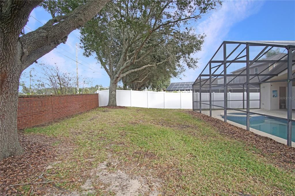 出租: $2,095 (4 贝兹, 3 浴室, 1998 平方英尺)