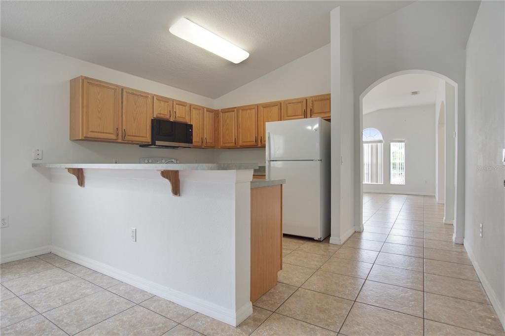 出租: $2,095 (4 贝兹, 3 浴室, 1998 平方英尺)