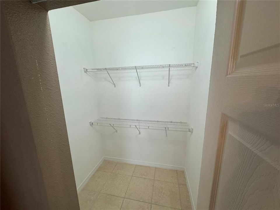 Activo con contrato: $175,000 (1 camas, 1 baños, 776 Pies cuadrados)