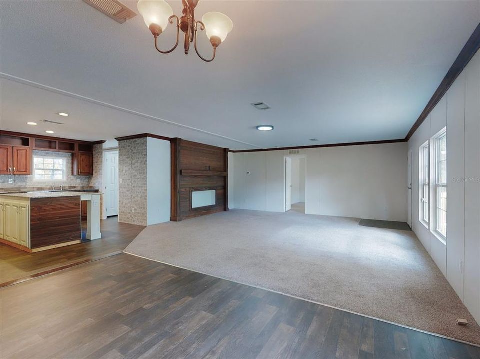 For Sale: $249,900 (3 beds, 2 baths, 1760 Square Feet)