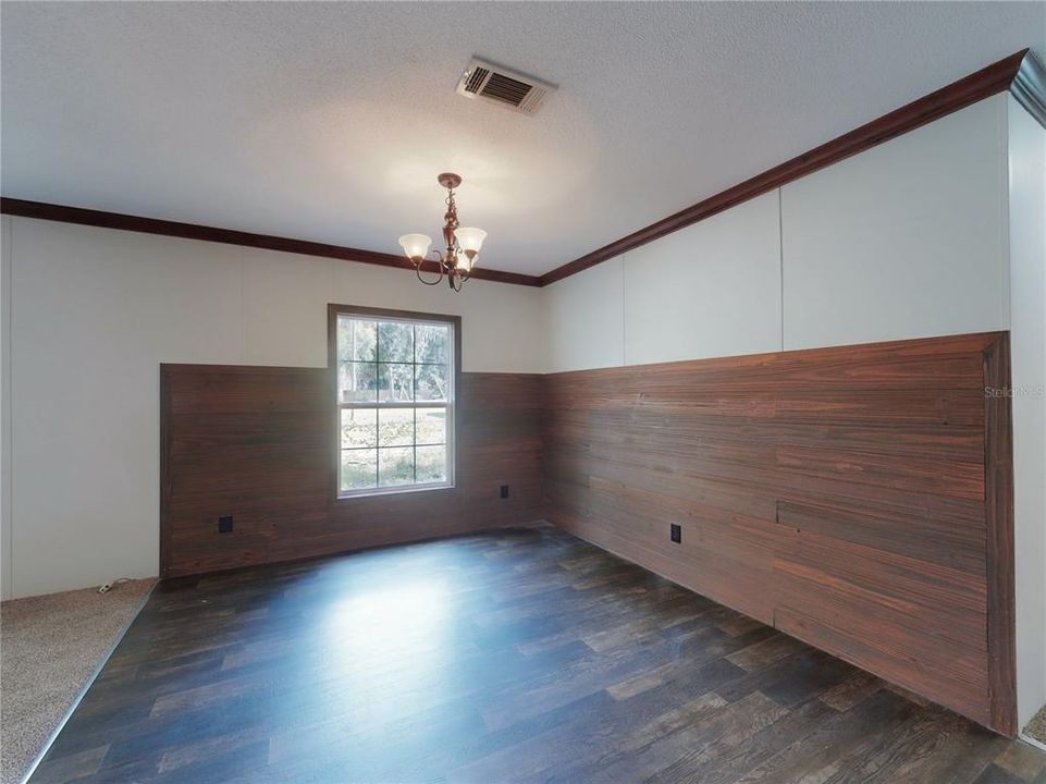 For Sale: $249,900 (3 beds, 2 baths, 1760 Square Feet)