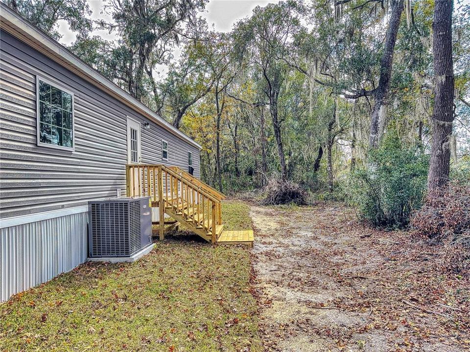 For Sale: $249,900 (3 beds, 2 baths, 1760 Square Feet)