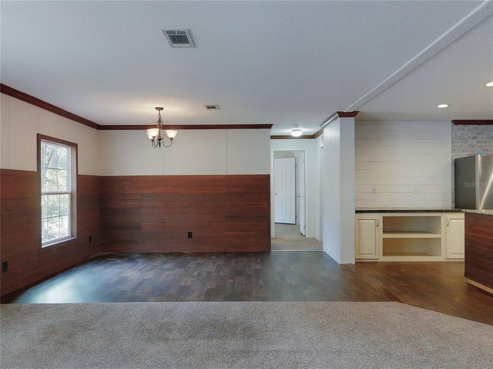 For Sale: $249,900 (3 beds, 2 baths, 1760 Square Feet)