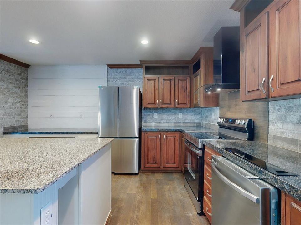 For Sale: $249,900 (3 beds, 2 baths, 1760 Square Feet)