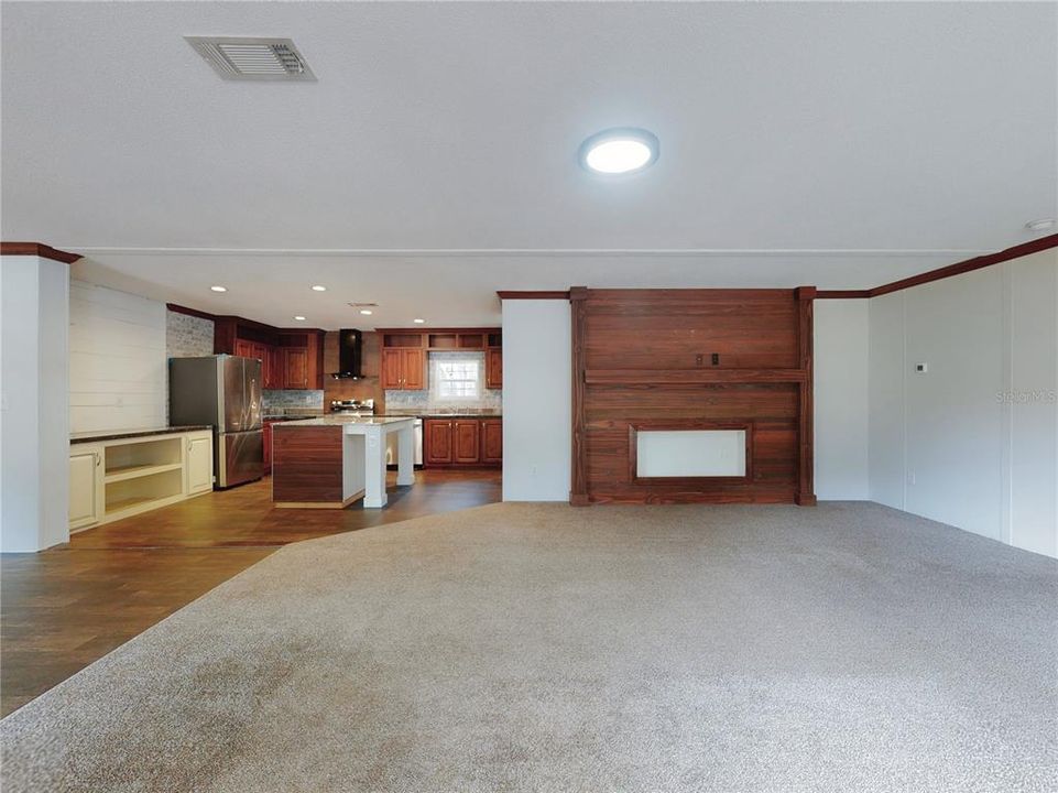 For Sale: $249,900 (3 beds, 2 baths, 1760 Square Feet)