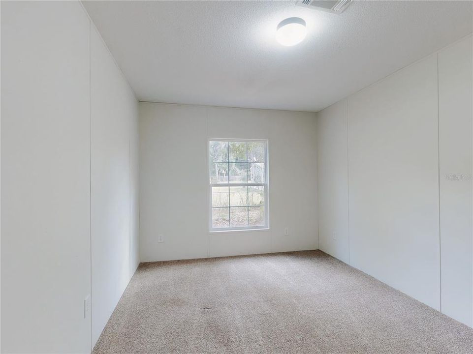 For Sale: $249,900 (3 beds, 2 baths, 1760 Square Feet)