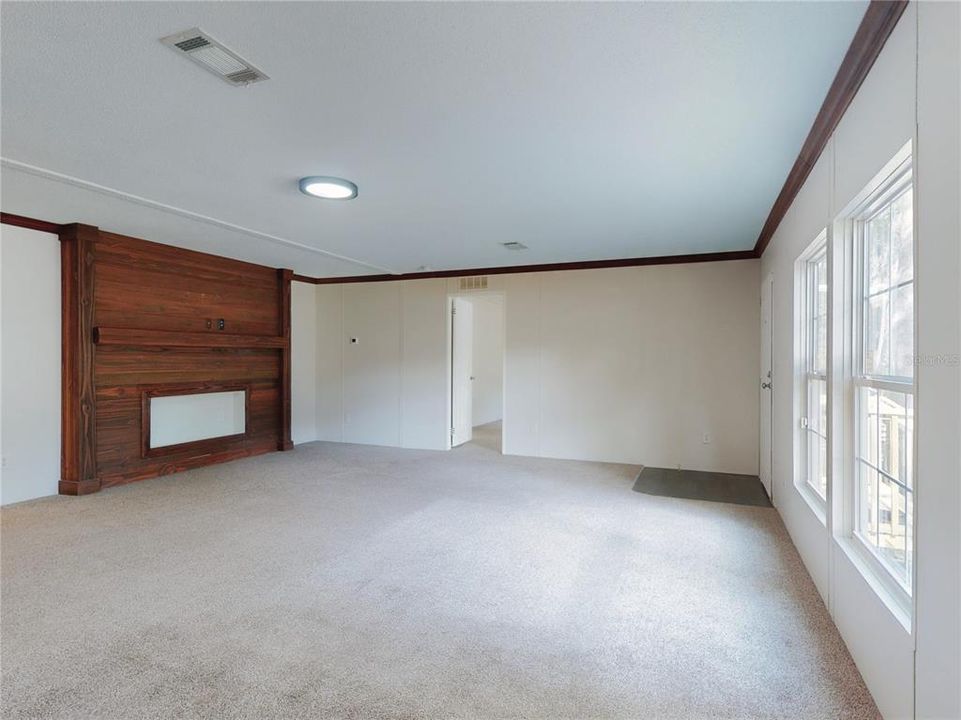 For Sale: $249,900 (3 beds, 2 baths, 1760 Square Feet)