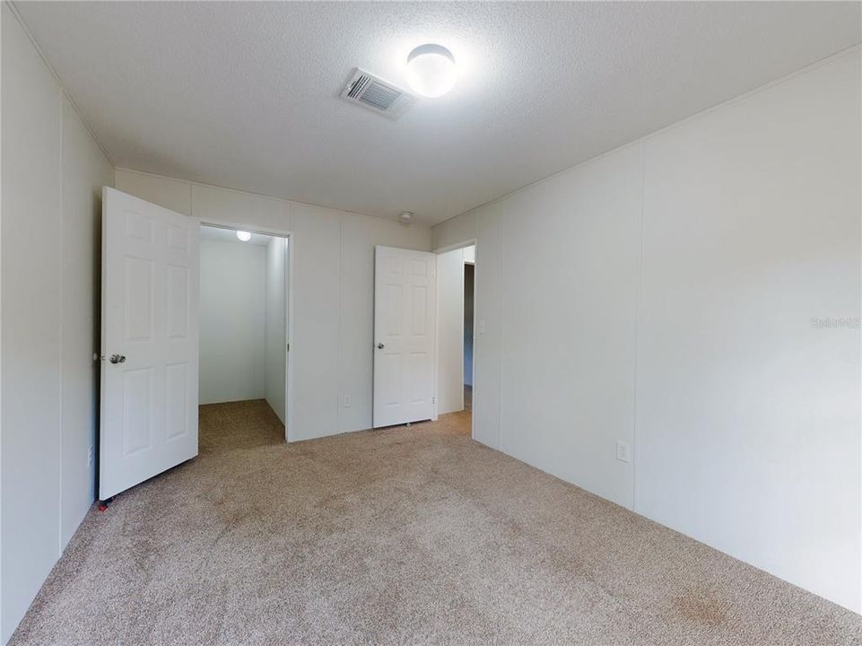 For Sale: $249,900 (3 beds, 2 baths, 1760 Square Feet)