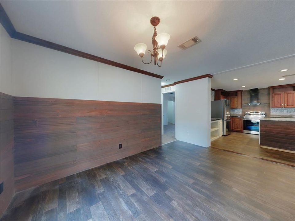 For Sale: $249,900 (3 beds, 2 baths, 1760 Square Feet)