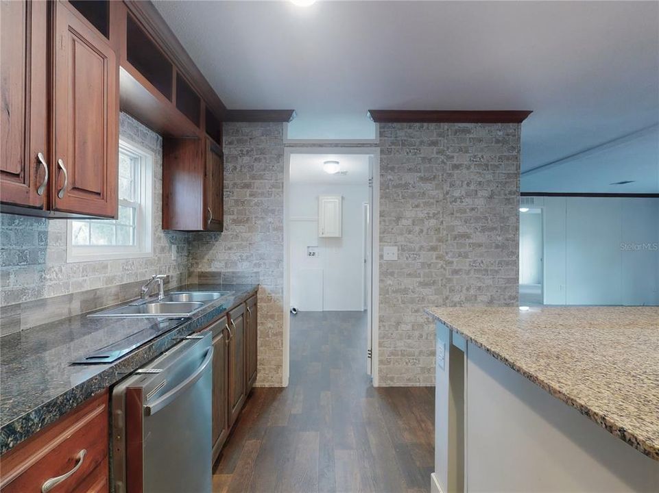 For Sale: $249,900 (3 beds, 2 baths, 1760 Square Feet)