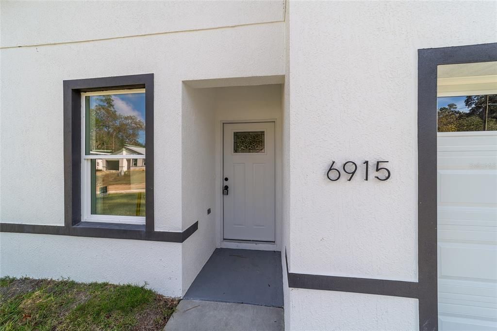 На продажу: $235,000 (2 спален, 2 ванн, 1226 Квадратных фут)