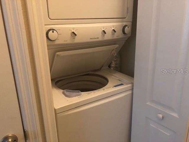 出租: $1,750 (2 贝兹, 2 浴室, 1144 平方英尺)