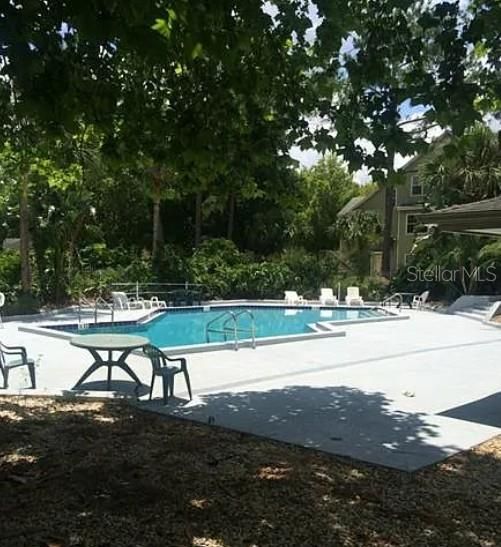 待售: $169,900 (2 贝兹, 1 浴室, 1021 平方英尺)