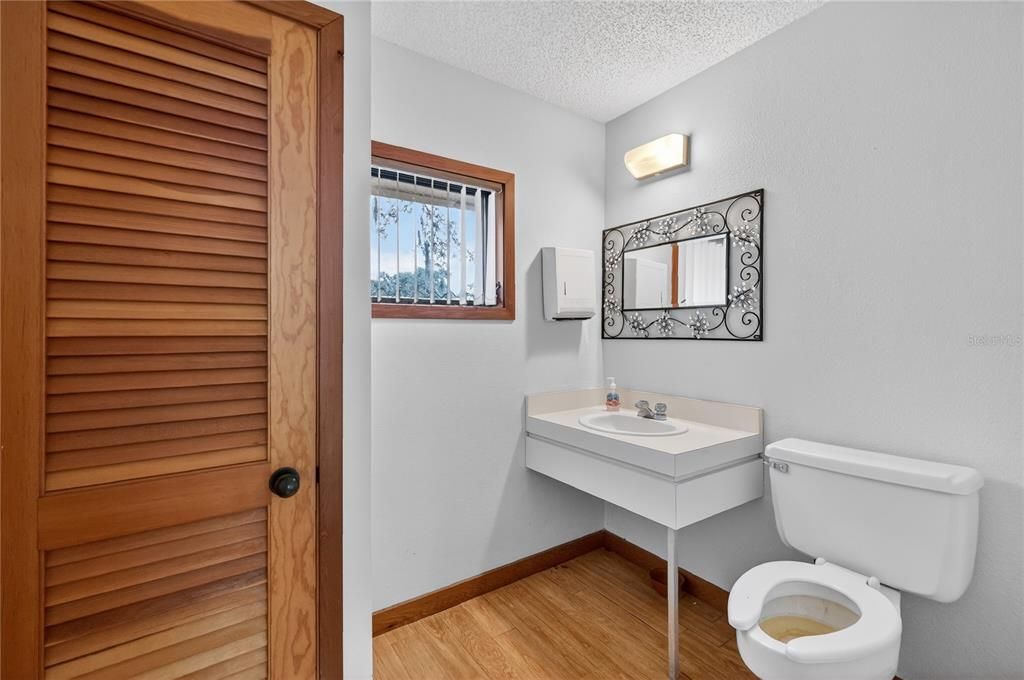 待售: $31,200 (0 贝兹, 0 浴室, 2013 平方英尺)