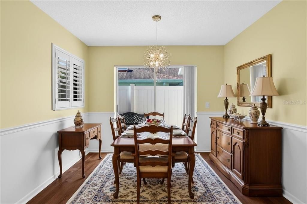 待售: $437,000 (3 贝兹, 2 浴室, 2167 平方英尺)