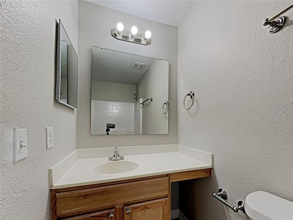 For Sale: $425,000 (3 beds, 2 baths, 2354 Square Feet)