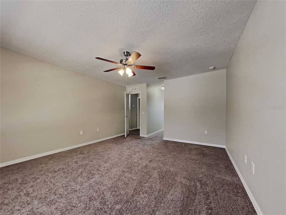 For Sale: $425,000 (3 beds, 2 baths, 2354 Square Feet)