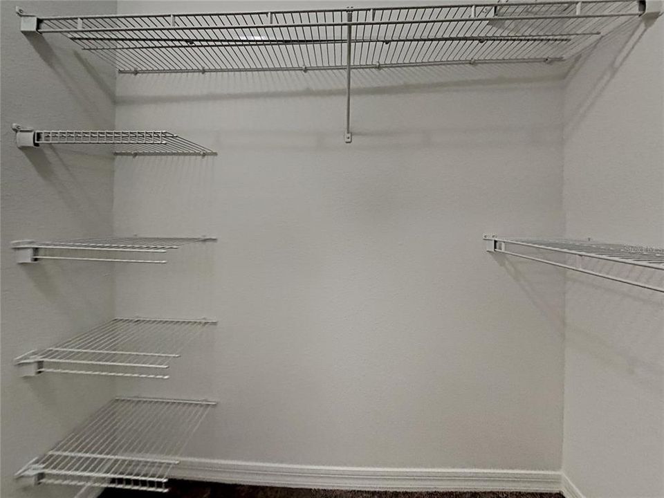 For Sale: $425,000 (3 beds, 2 baths, 2354 Square Feet)