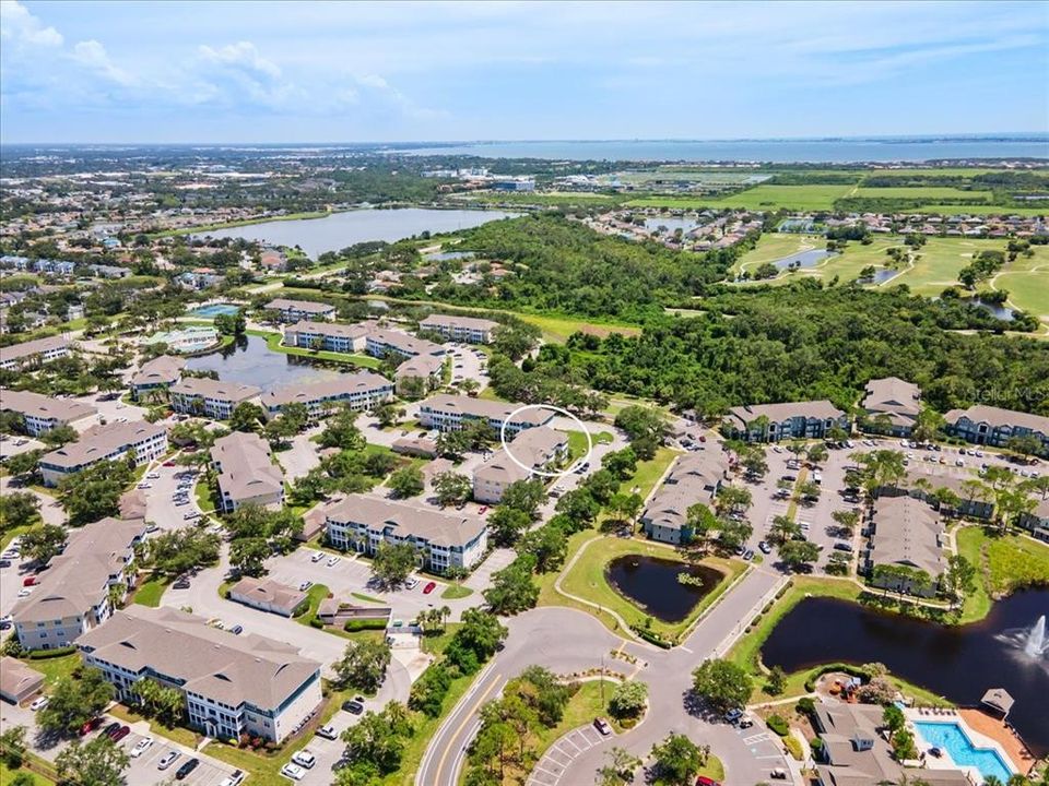 For Sale: $195,000 (2 beds, 1 baths, 1008 Square Feet)