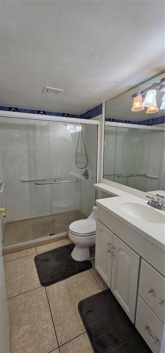 For Rent: $2,300 (1 beds, 1 baths, 1025 Square Feet)