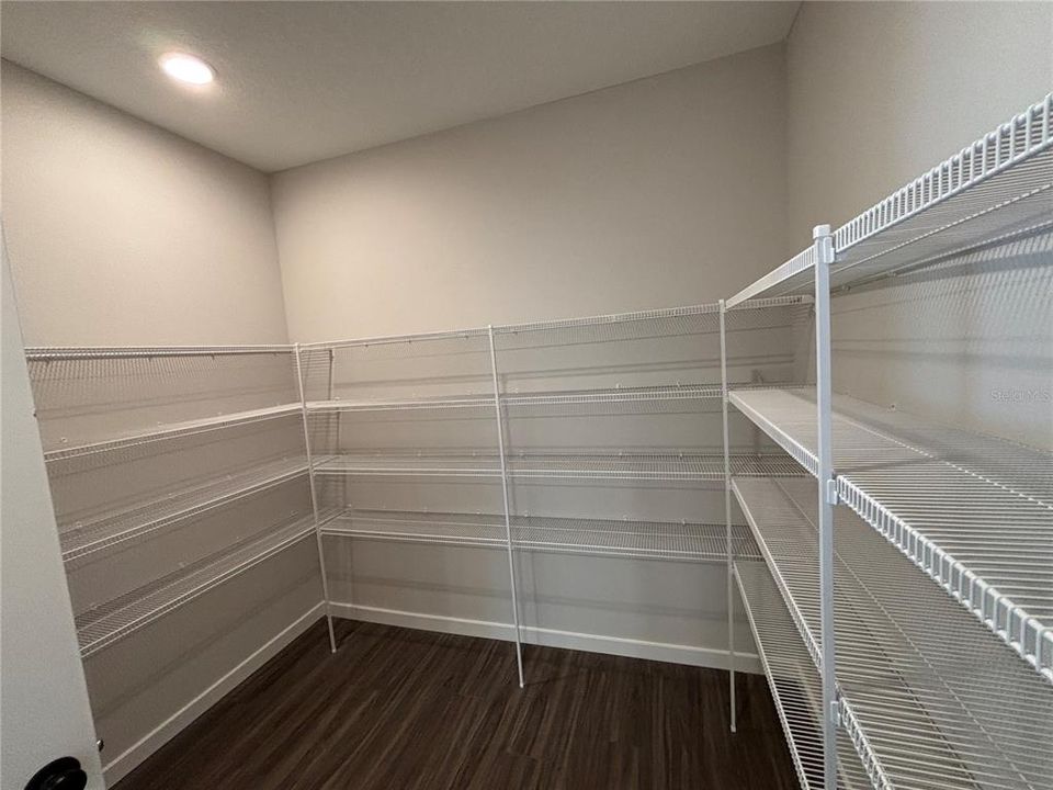 На продажу: $529,490 (3 спален, 3 ванн, 2470 Квадратных фут)