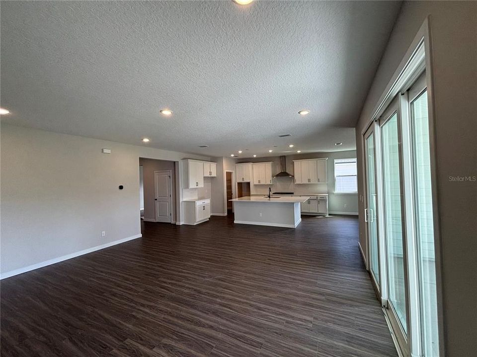 На продажу: $529,490 (3 спален, 3 ванн, 2470 Квадратных фут)