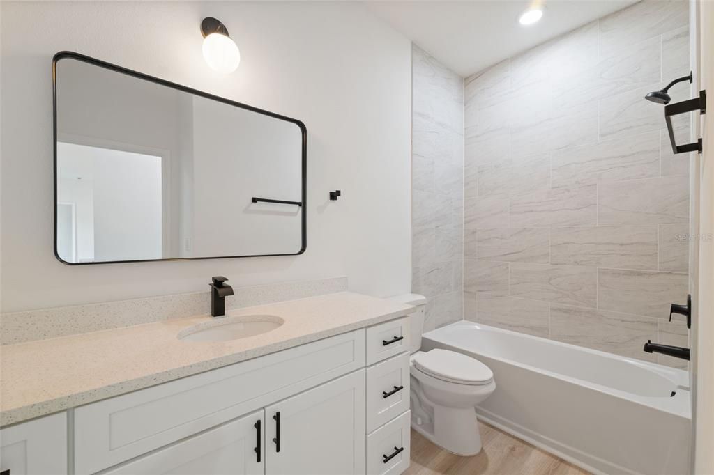 For Sale: $309,000 (4 beds, 2 baths, 1751 Square Feet)