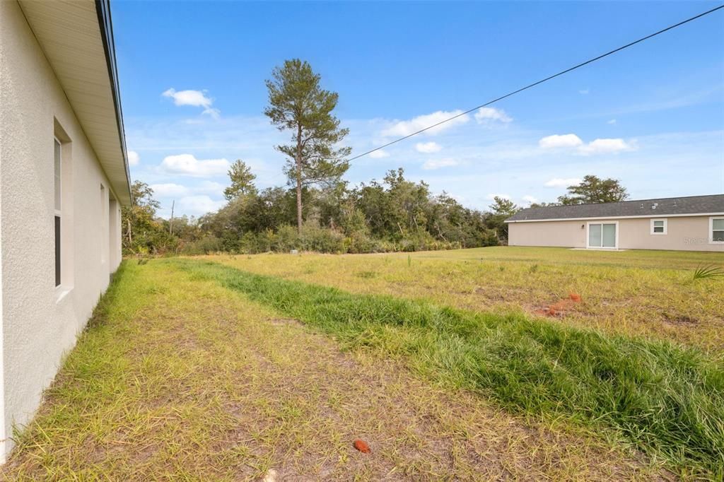 For Sale: $309,000 (4 beds, 2 baths, 1751 Square Feet)