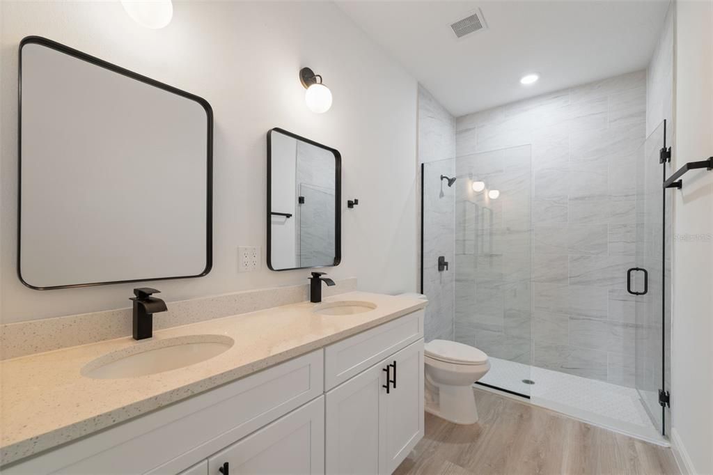 For Sale: $309,000 (4 beds, 2 baths, 1751 Square Feet)