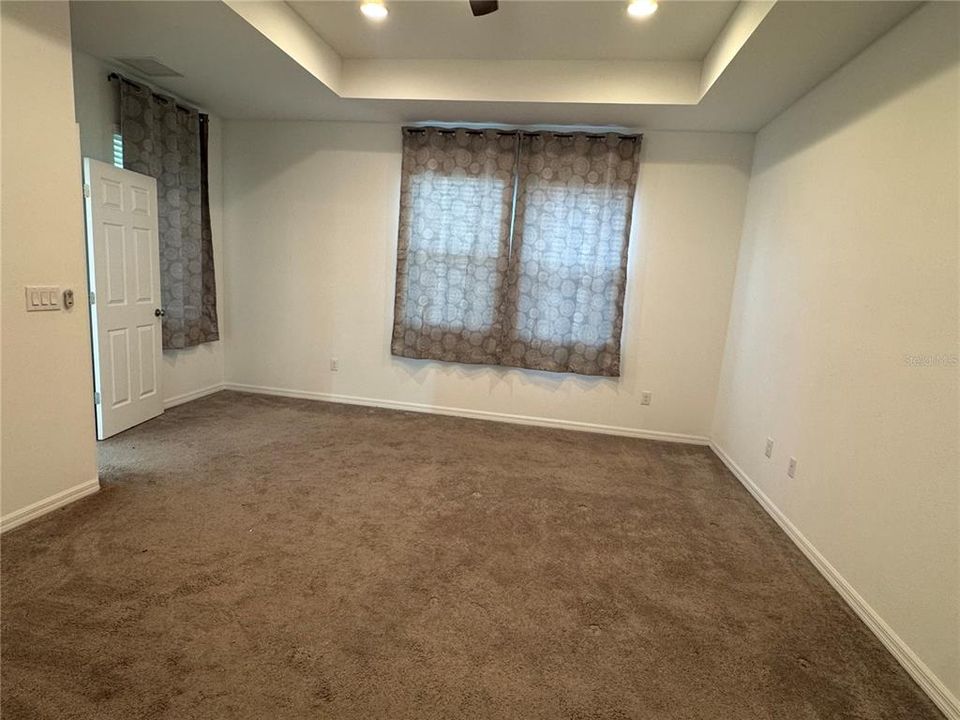 En Venta: $359,900 (3 camas, 2 baños, 1837 Pies cuadrados)