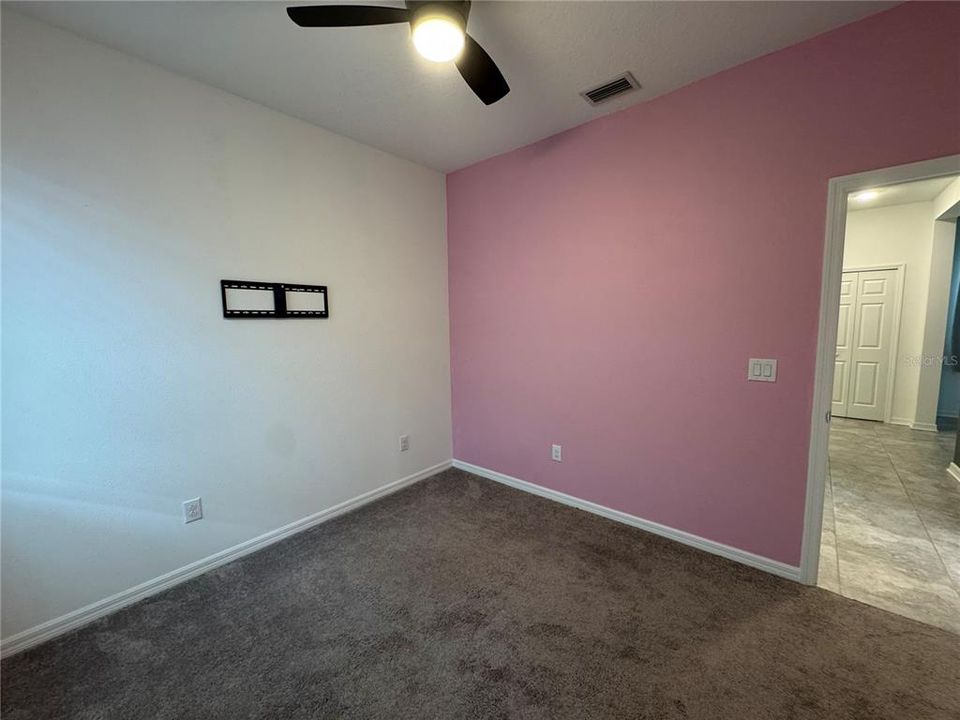 En Venta: $359,900 (3 camas, 2 baños, 1837 Pies cuadrados)