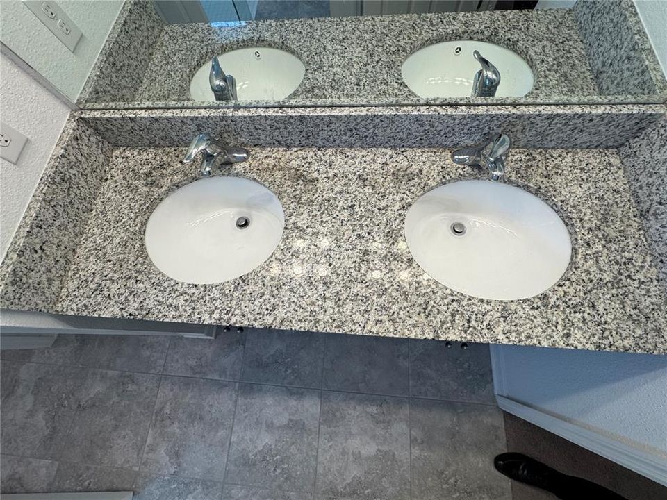 En Venta: $359,900 (3 camas, 2 baños, 1837 Pies cuadrados)