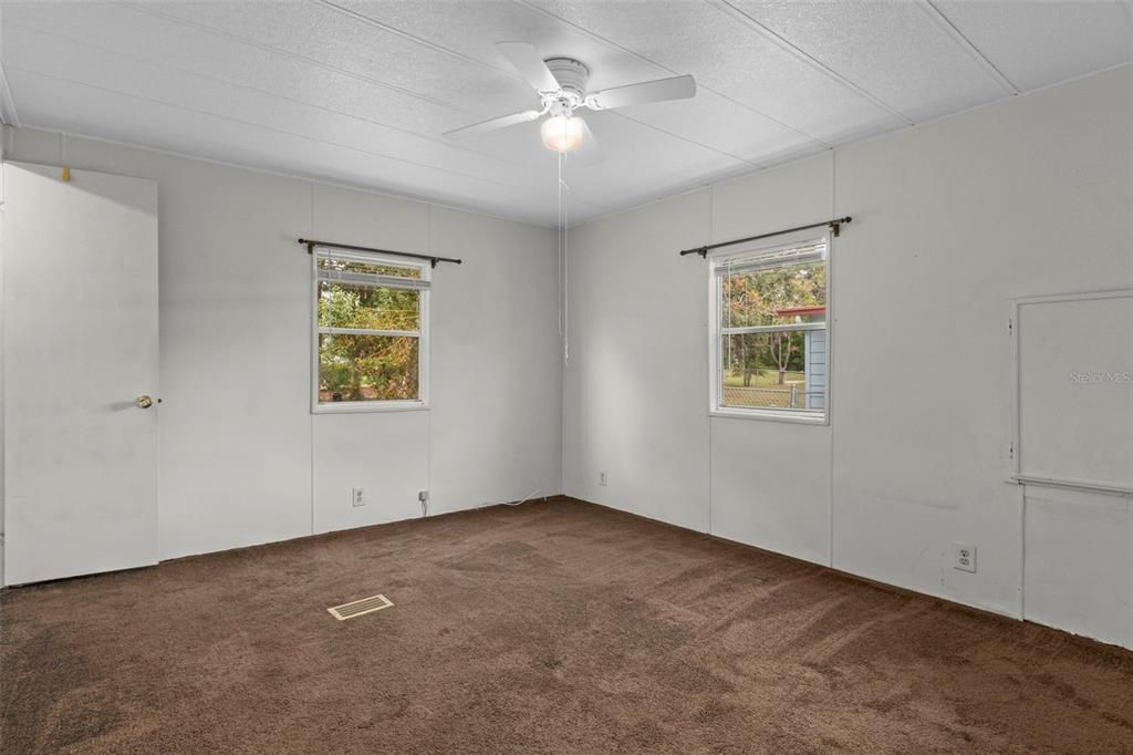 En Venta: $169,900 (2 camas, 2 baños, 1056 Pies cuadrados)