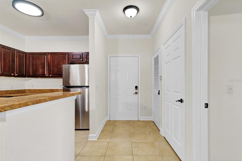 For Sale: $219,900 (2 beds, 2 baths, 1134 Square Feet)