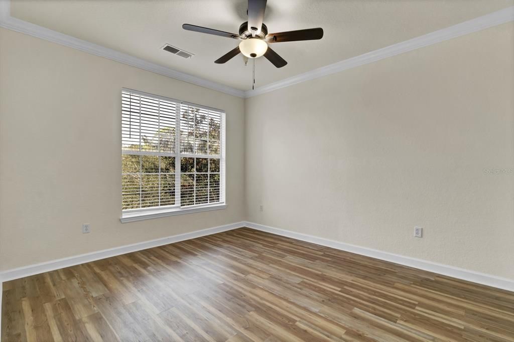 For Sale: $219,900 (2 beds, 2 baths, 1134 Square Feet)