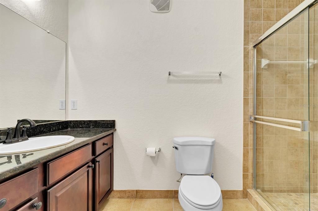 For Sale: $219,900 (2 beds, 2 baths, 1134 Square Feet)