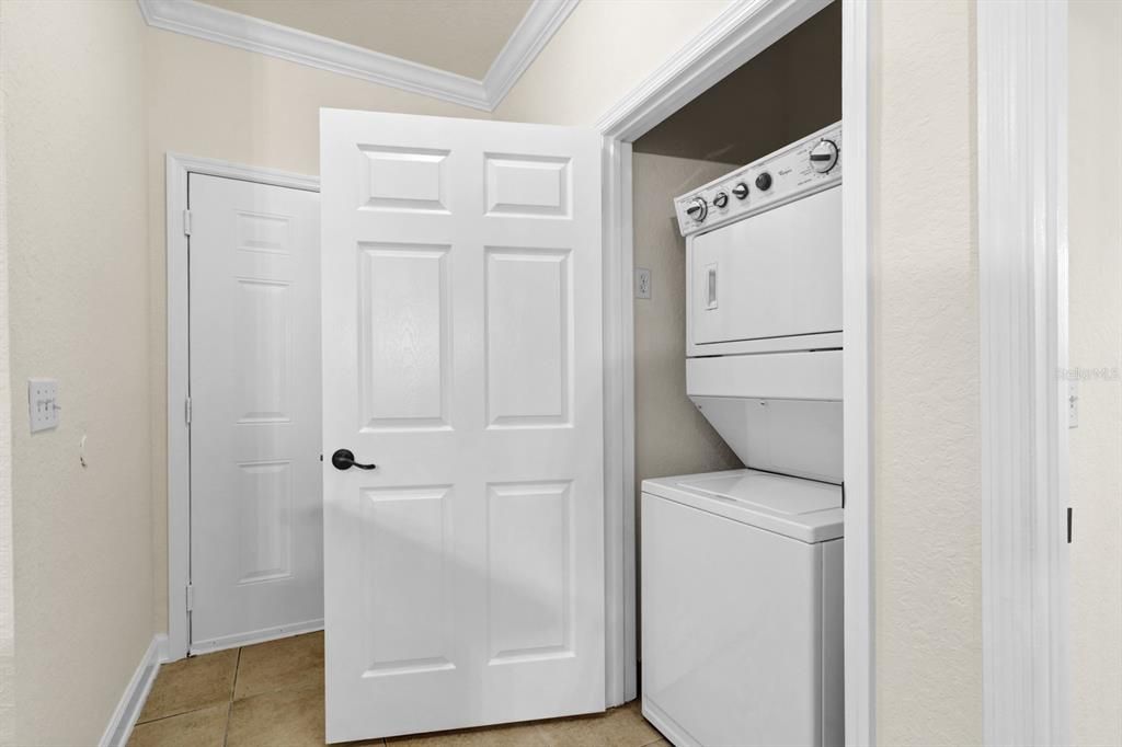 For Sale: $219,900 (2 beds, 2 baths, 1134 Square Feet)