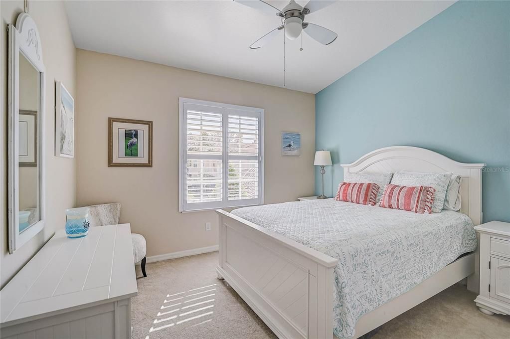 En Venta: $287,000 (3 camas, 2 baños, 1383 Pies cuadrados)